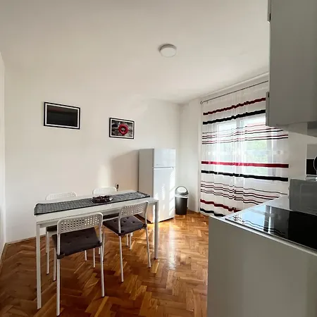 Apartman Sanja *