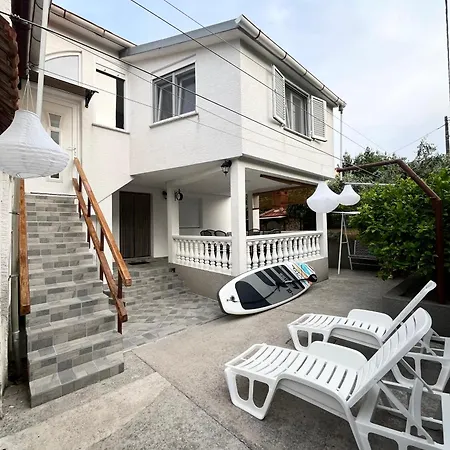 Sanja Apartman *